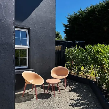 The 1892 Schoolhouse Hébergement de vacances Killarney