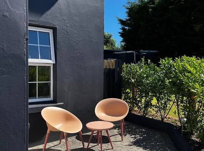 The 1892 Schoolhouse Hébergement de vacances Killarney