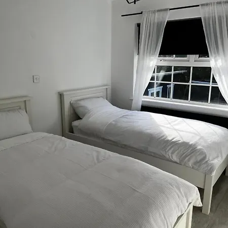 Дом отдыха The 1892 Schoolhouse